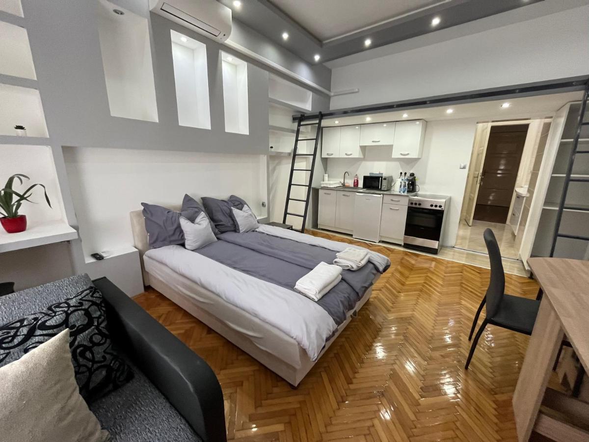 Szechenyi Apartman Miskolc Exterior photo