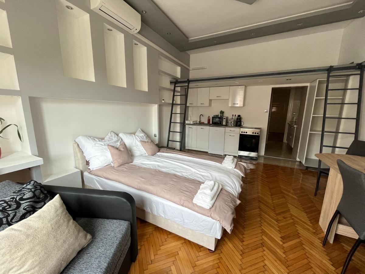 Szechenyi Apartman Miskolc Exterior photo